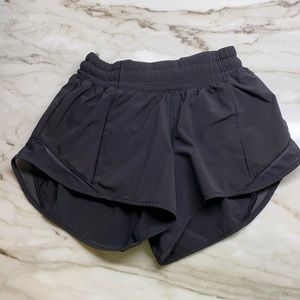 Black size 2 lululemon hotty hot shorts